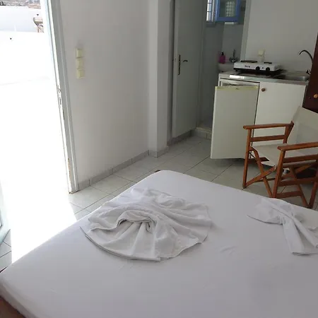 Guest house Spyros Parikia (Paros)